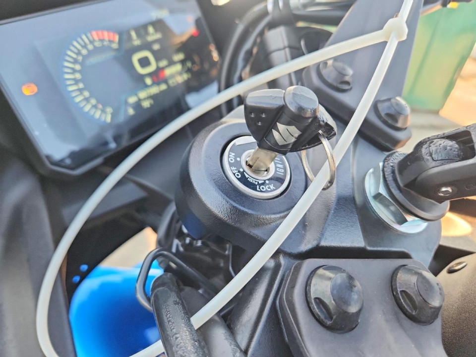 Suzuki GSX-8R 2025 — Copart