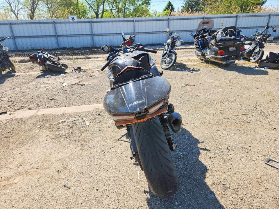 Suzuki GSX1300 2022 — Copart