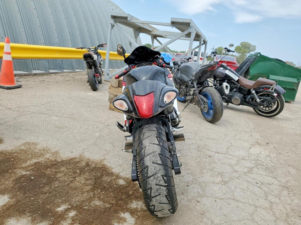Suzuki GSX1300 2011 — Copart