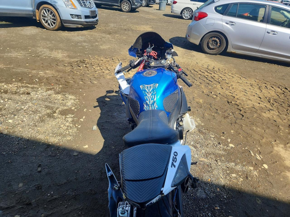 Suzuki GSX750 2011 — Copart