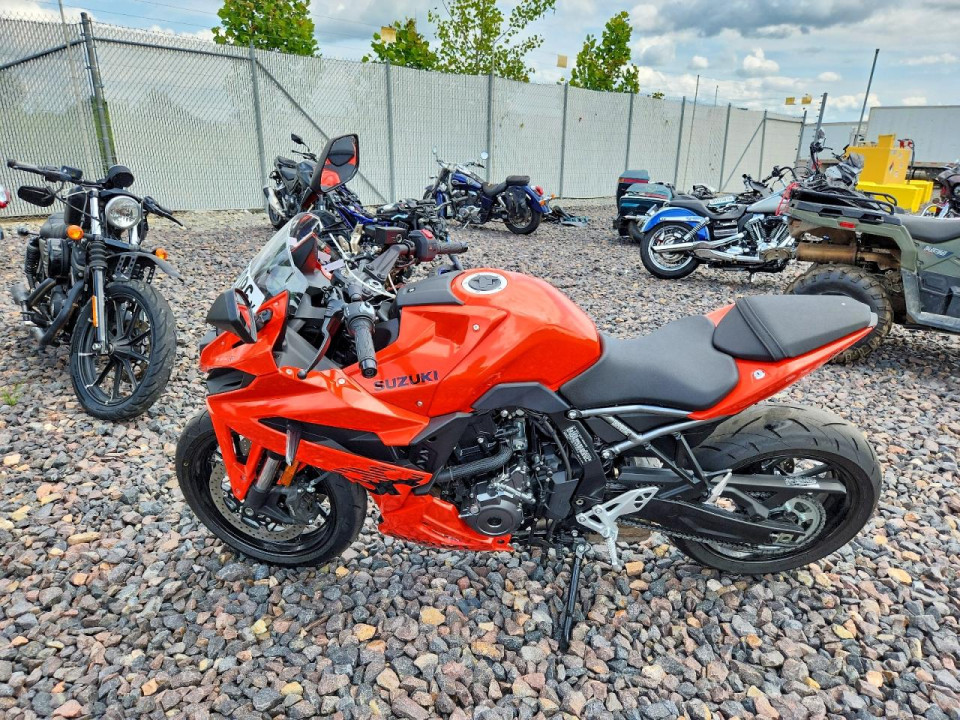 Suzuki GSX800 F 2026 — Copart