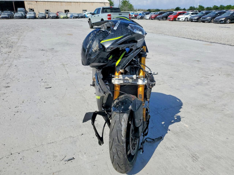Suzuki GSXR1000 2023 — Copart