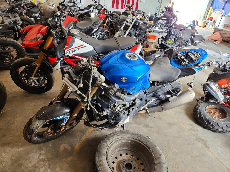 Suzuki GSXR1000 2011 — Copart