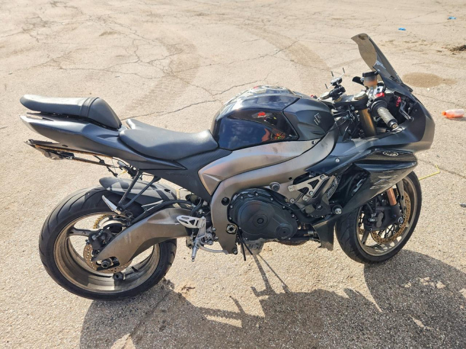 Suzuki GSXR1000 2011 — Copart