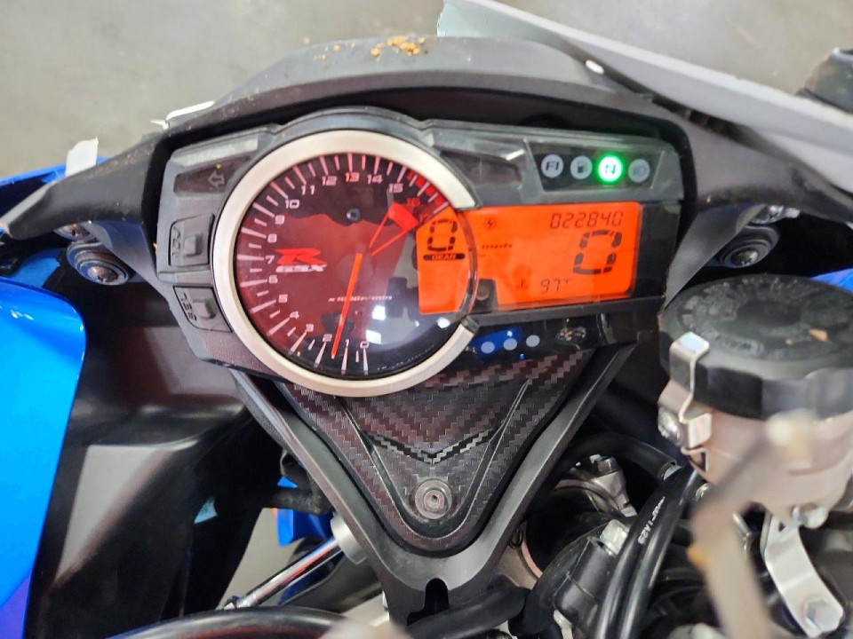 Suzuki GSXR600 2011 — Copart