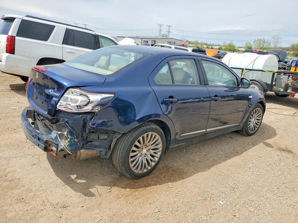 Suzuki KIZASHI 2011 — Copart