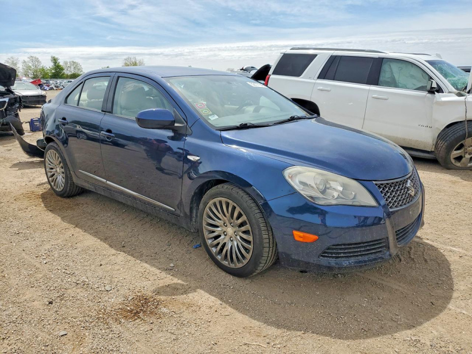 Suzuki KIZASHI 2011 — Copart