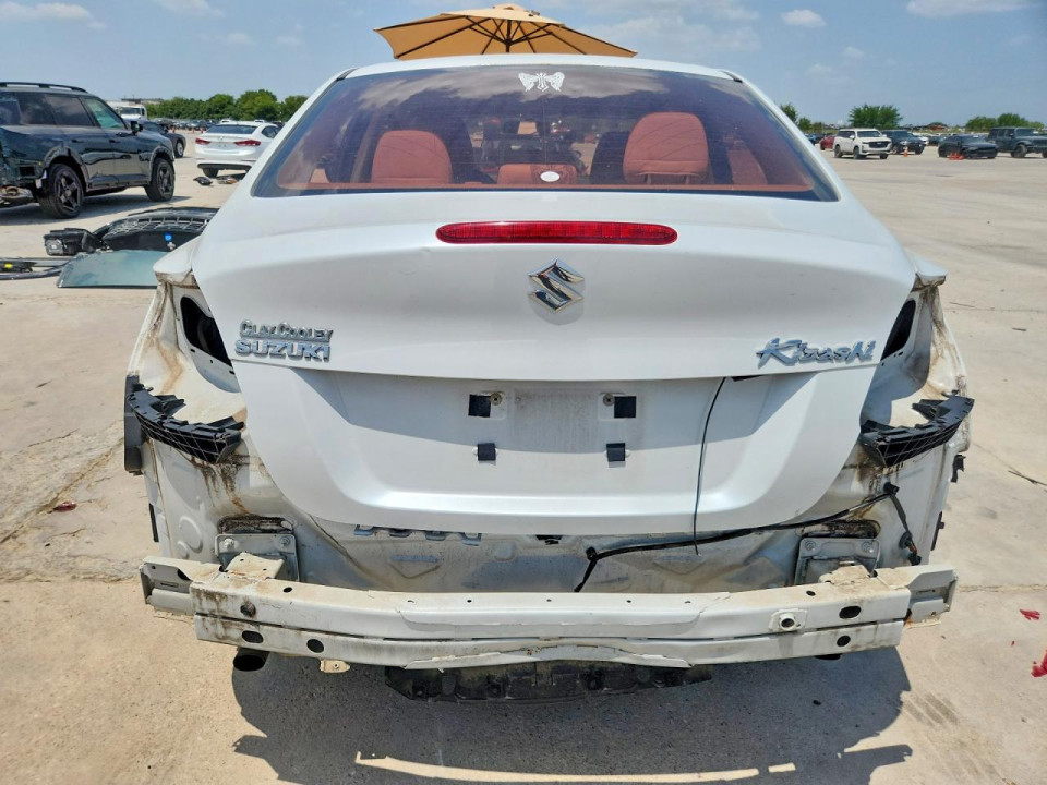 Suzuki KIZASHI 2011 — Copart