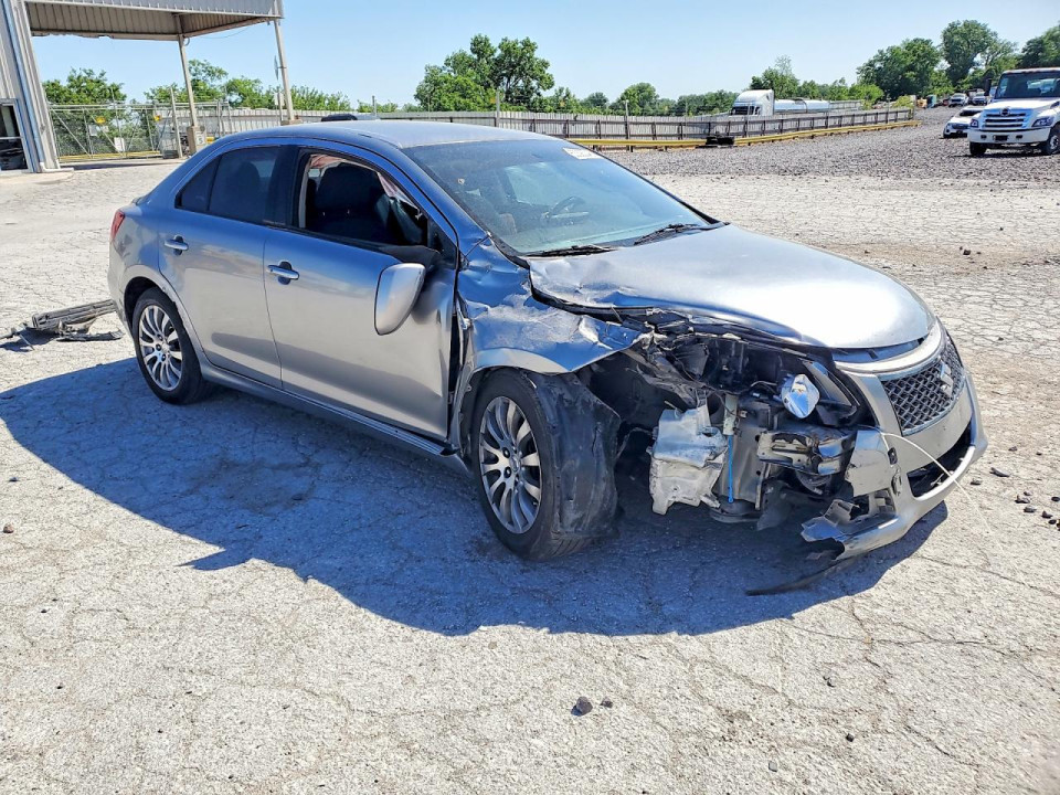 Suzuki KIZASHI 2010 — Copart
