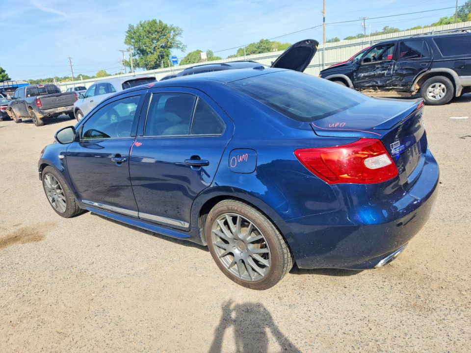 Suzuki KIZASHI 2012 — Copart