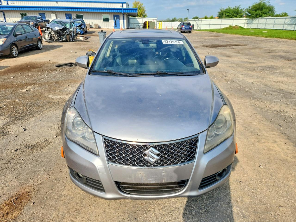 Suzuki KIZASHI 2010 — Copart