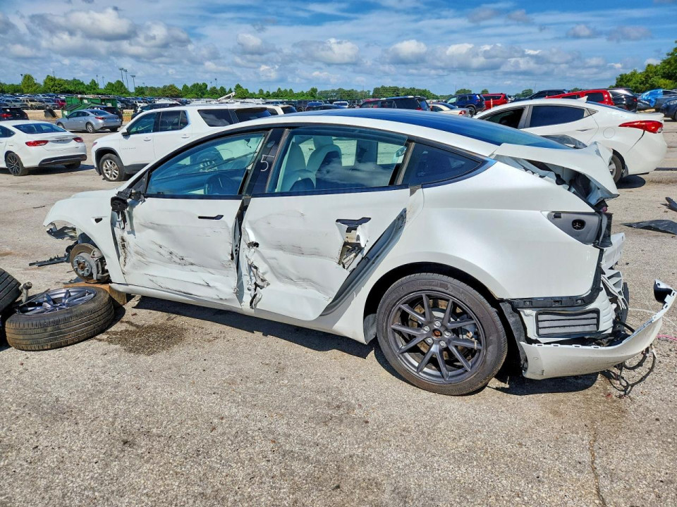 Tesla MODEL 3 AW 2022 — Copart