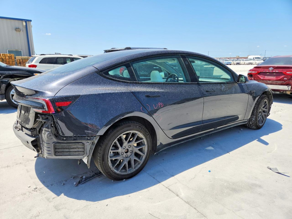 Tesla MODEL 3 2025 — Copart
