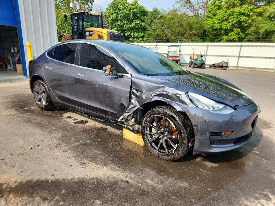Tesla MODEL 3 2019 — Copart