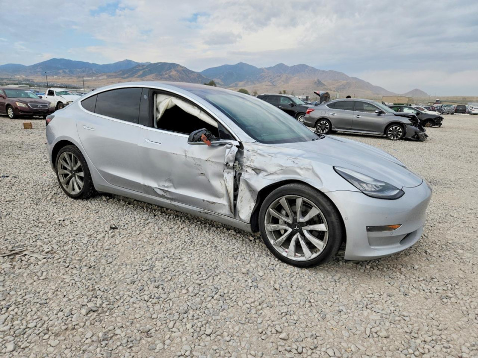 Tesla MODEL 3 2018 — Copart
