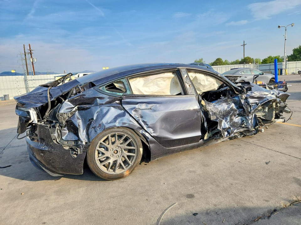 Tesla MODEL 3 2025 — Copart