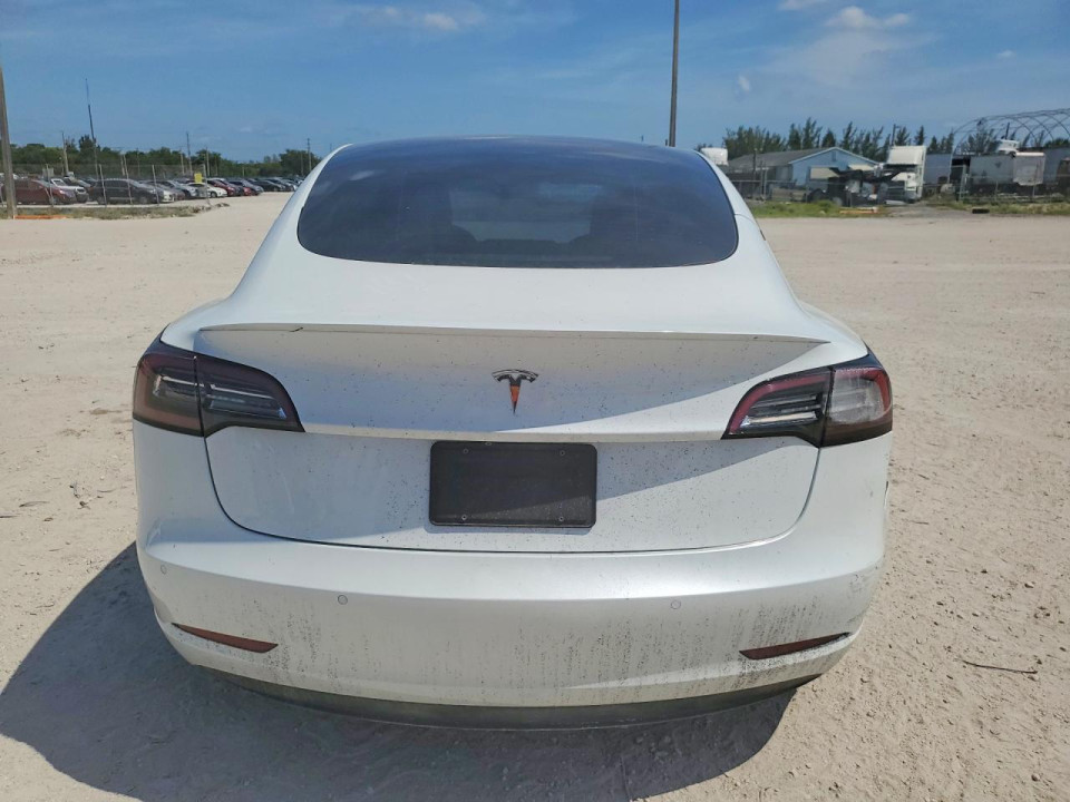 Tesla MODEL 3 2021 — Copart