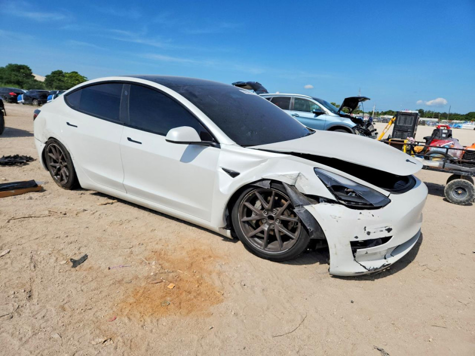 Tesla MODEL 3 2023 — Copart