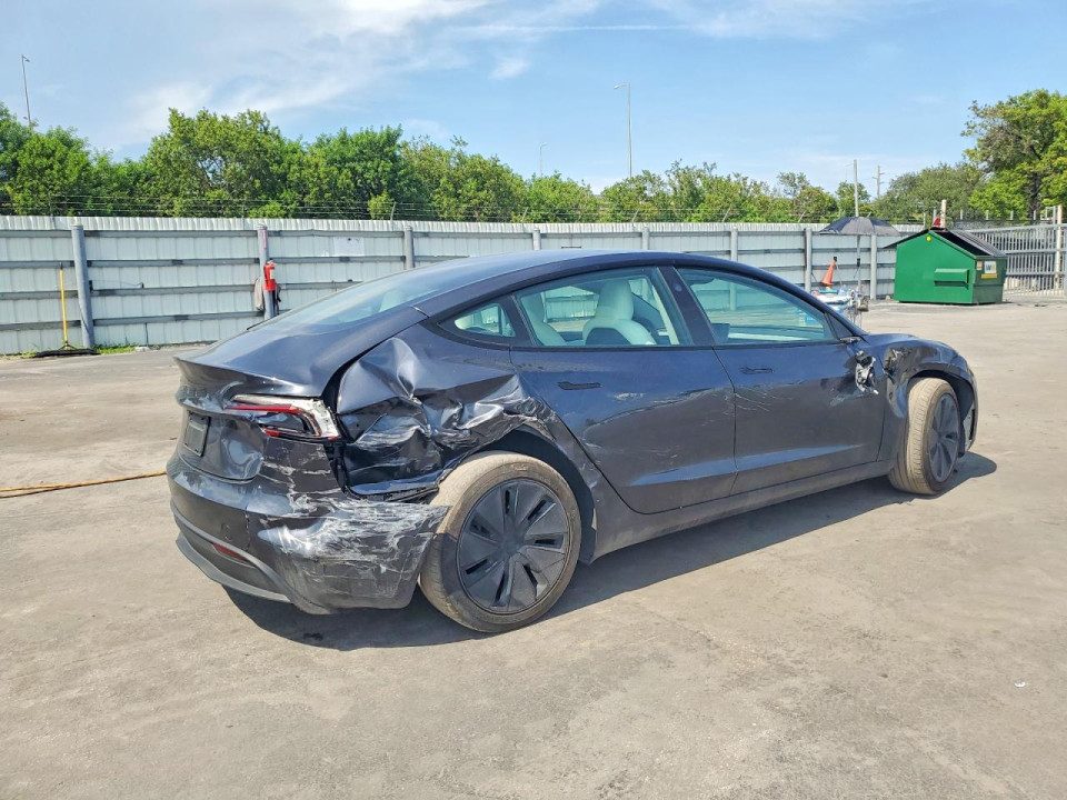 Tesla MODEL 3 2025 — Copart