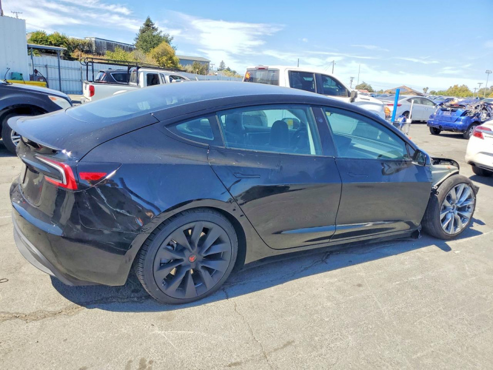 Tesla MODEL 3 2024 — Copart