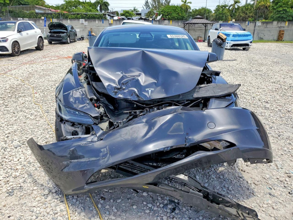 Tesla MODEL 3 2025 — Copart