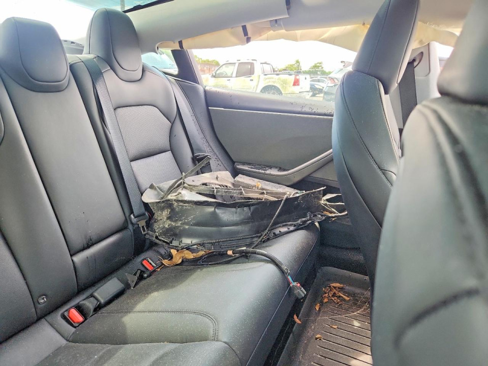 Tesla MODEL 3 2025 — Copart