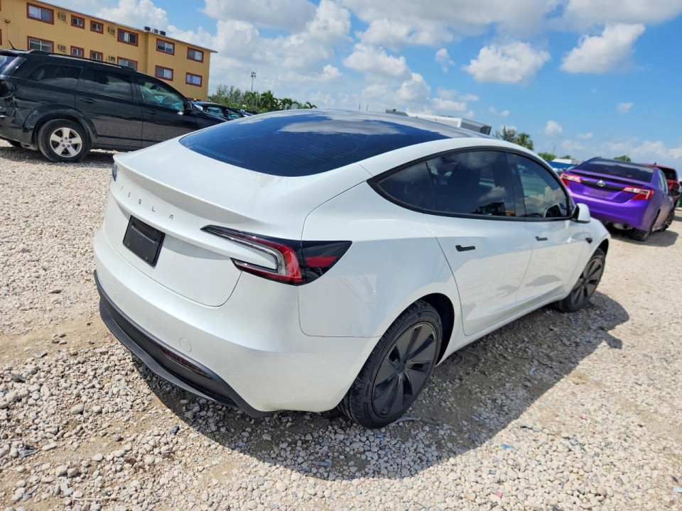 Tesla MODEL 3 2025 — Copart