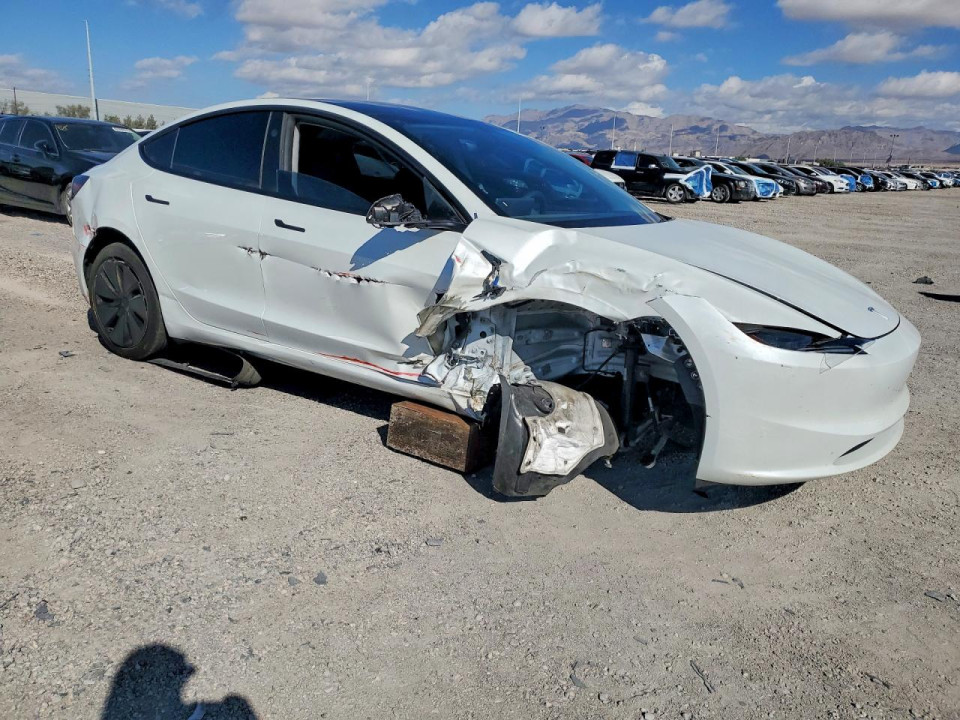Tesla MODEL 3 2025 — Copart