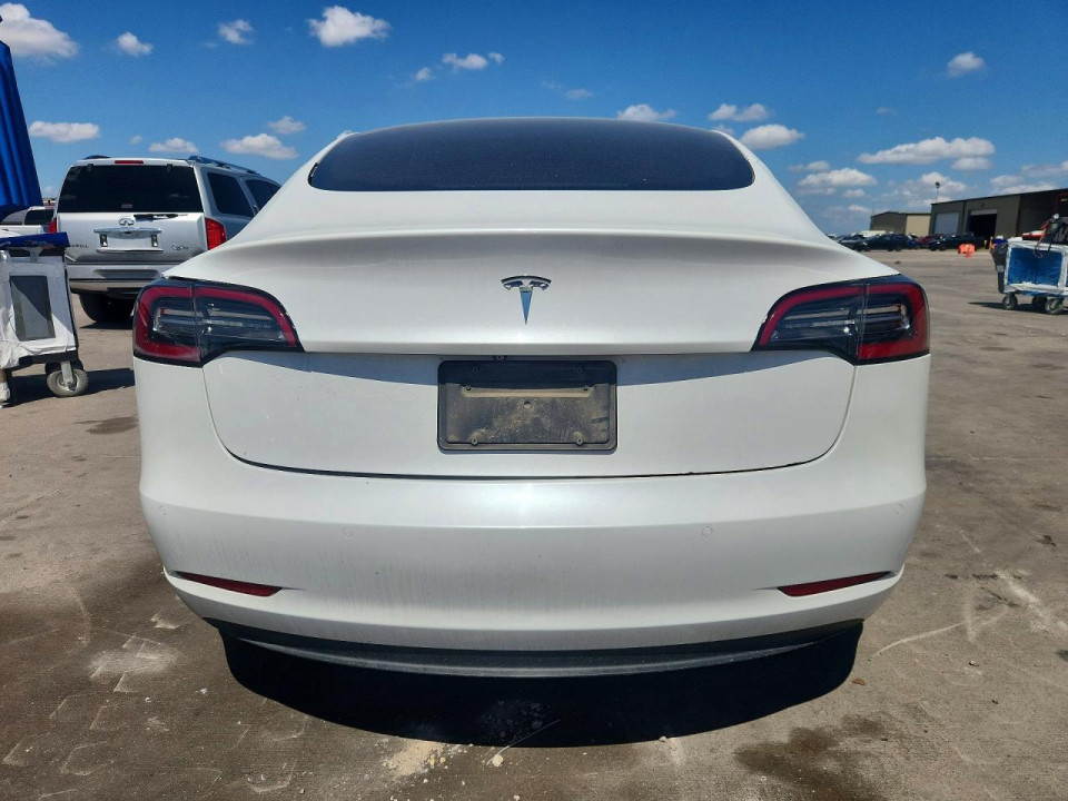 Tesla MODEL 3 2021 — Copart