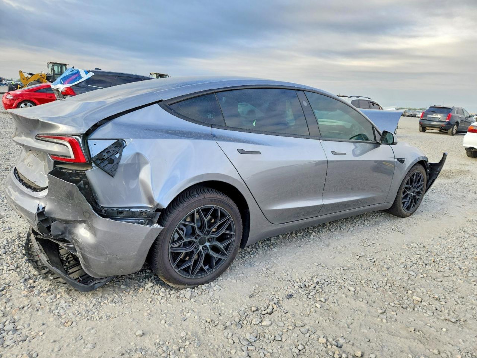 Tesla MODEL 3 2025 — Copart