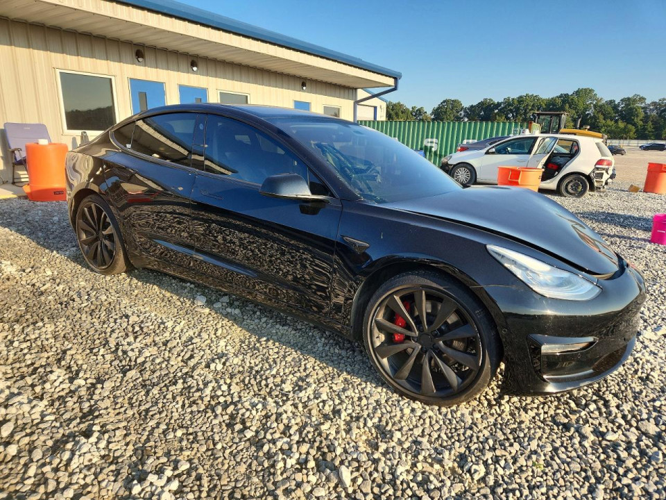 Tesla MODEL 3 2019 — Copart