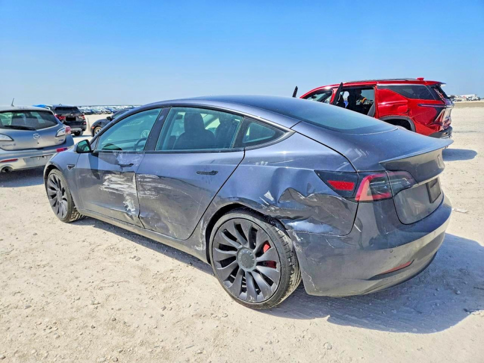 Tesla MODEL 3 2021 — Copart