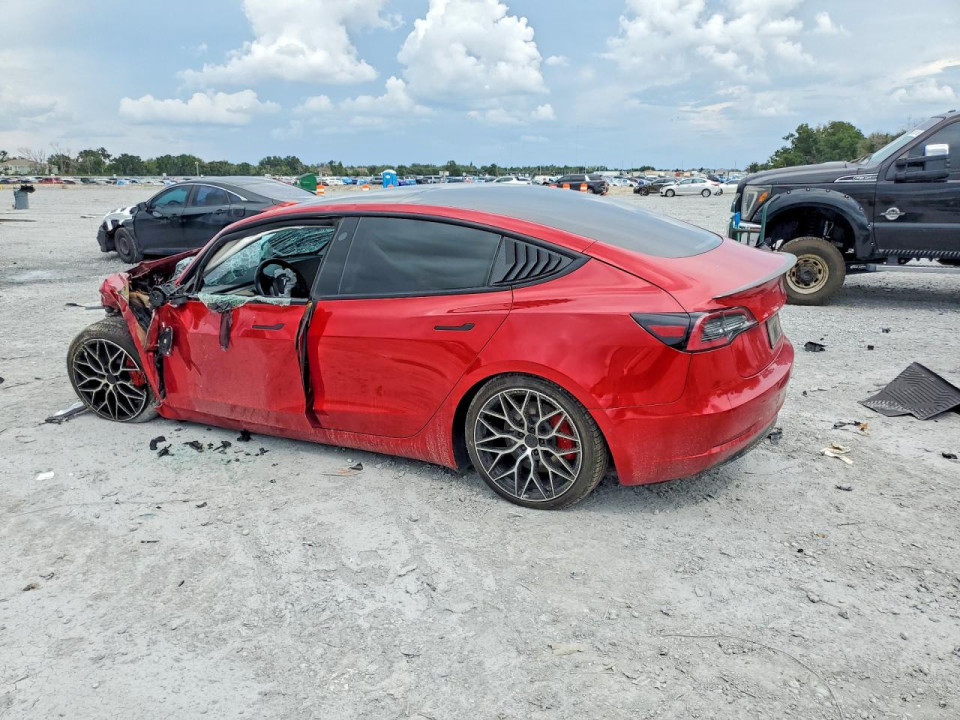 Tesla MODEL 3 2021 — Copart