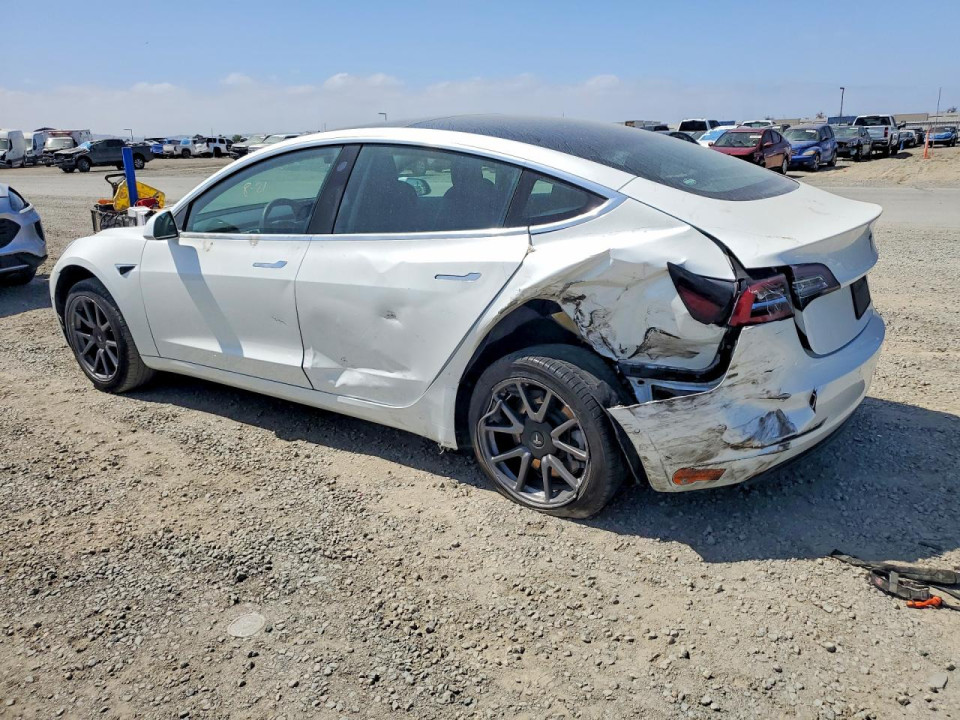 Tesla MODEL 3 2020 — Copart