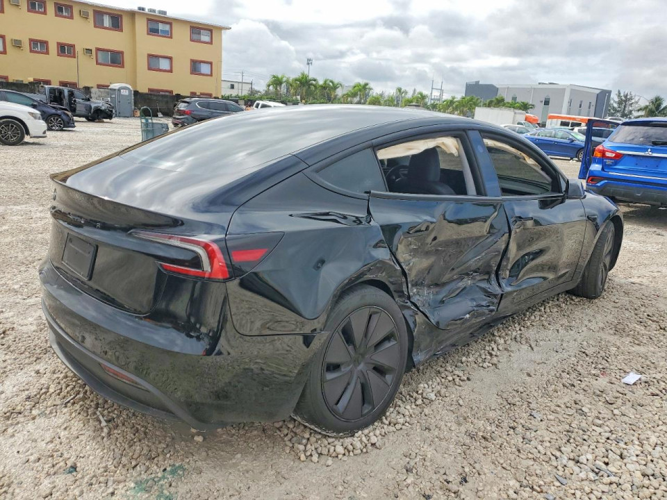 Tesla MODEL 3 2024 — Copart