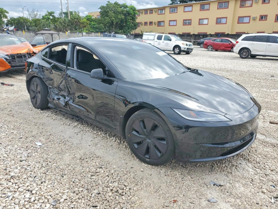 Tesla MODEL 3 2024 — Copart