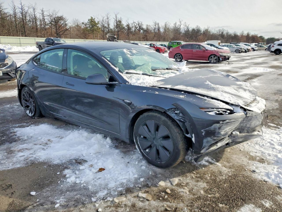 Tesla MODEL 3 2024 — Copart