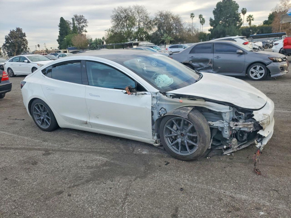 Tesla MODEL 3 2020 — Copart