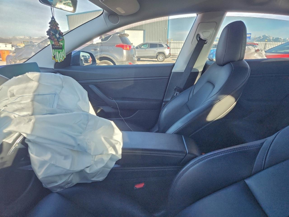 Tesla MODEL 3 2021 — Copart