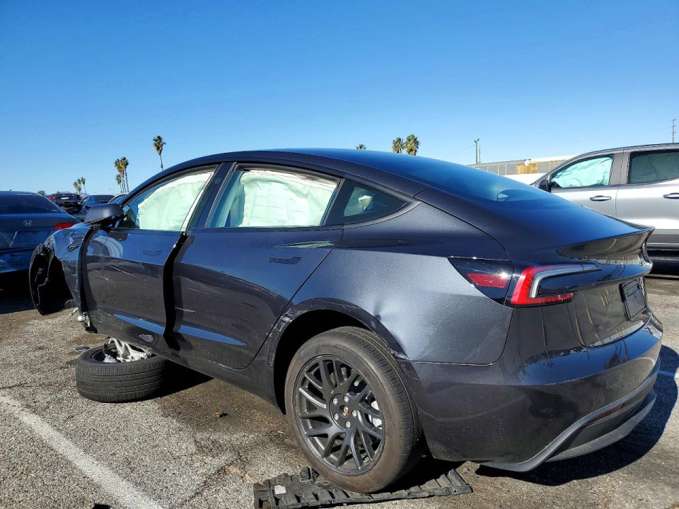 Tesla MODEL 3 2025 — Copart