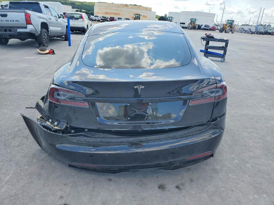 Tesla MODEL S 2021 — Copart