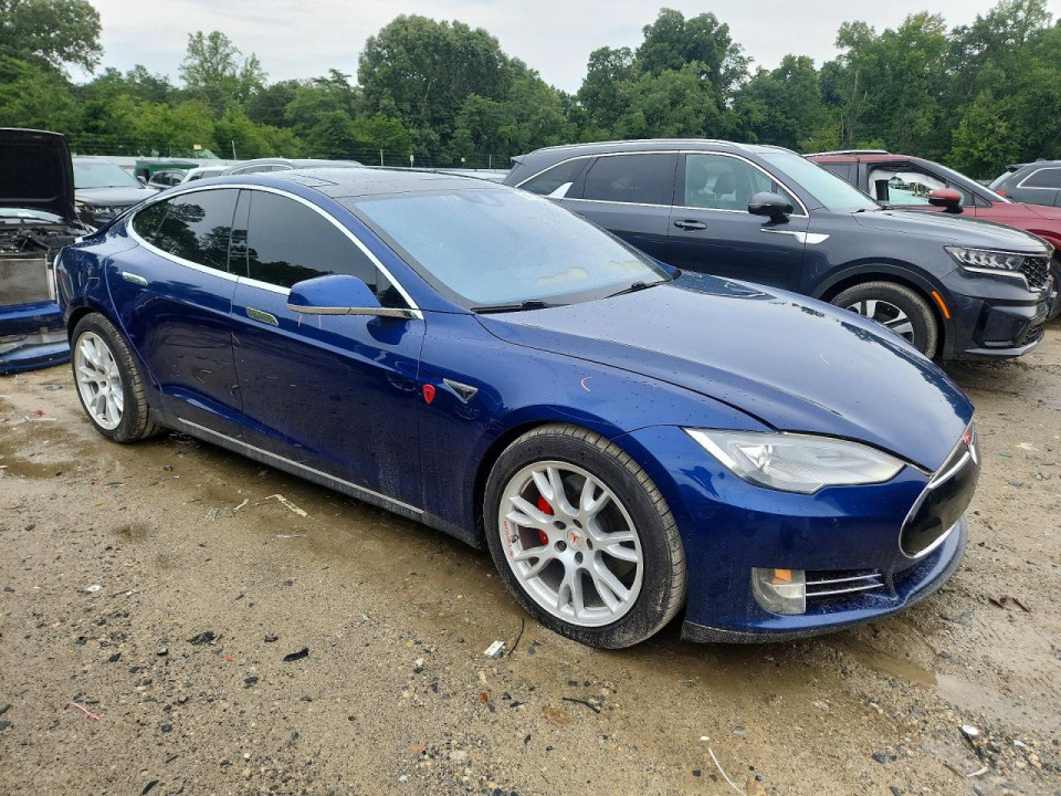 Tesla MODEL S 2015 — Copart