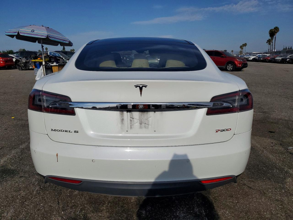 Tesla MODEL S 2015 — Copart