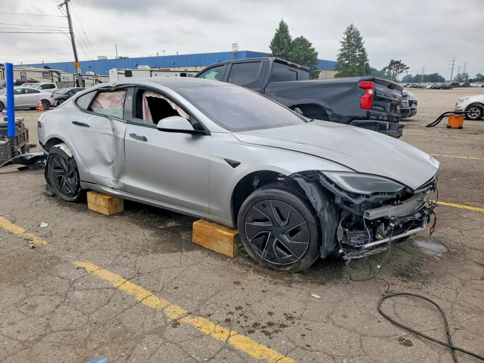 Tesla MODEL S 2026 — Copart