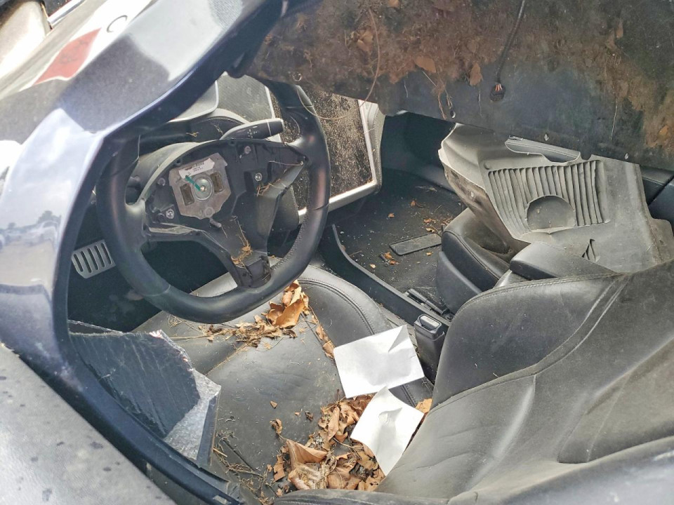 Tesla MODEL S 2015 — Copart