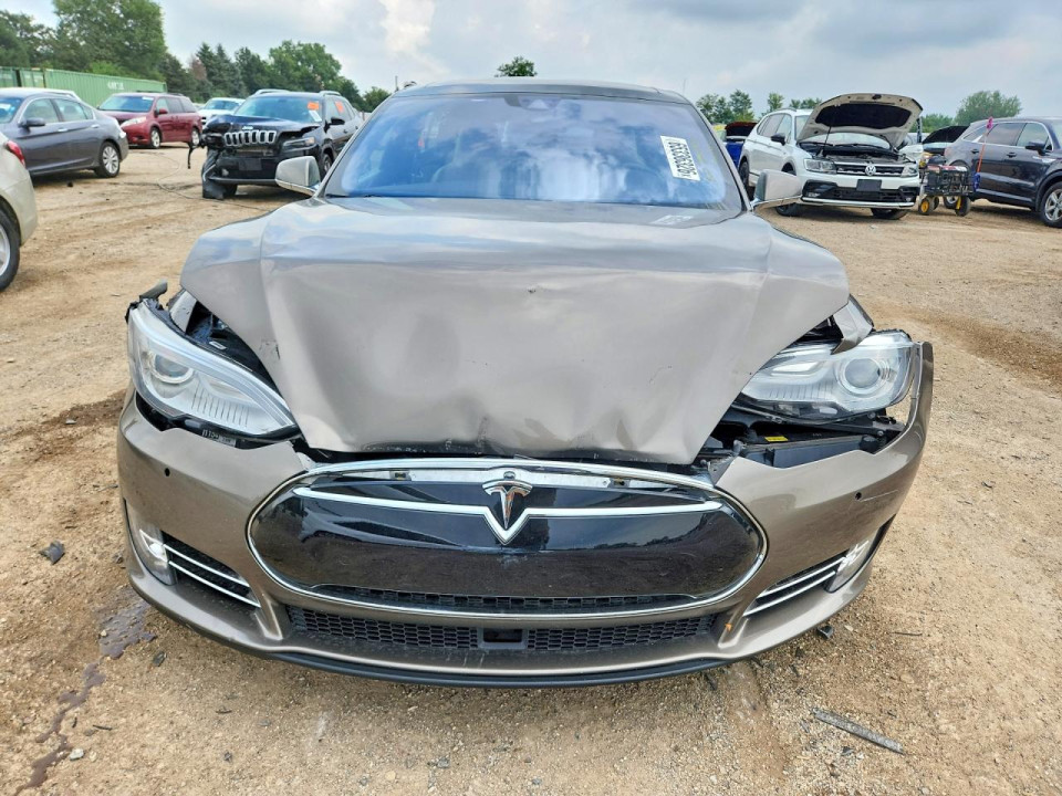 Tesla MODEL S 2015 — Copart