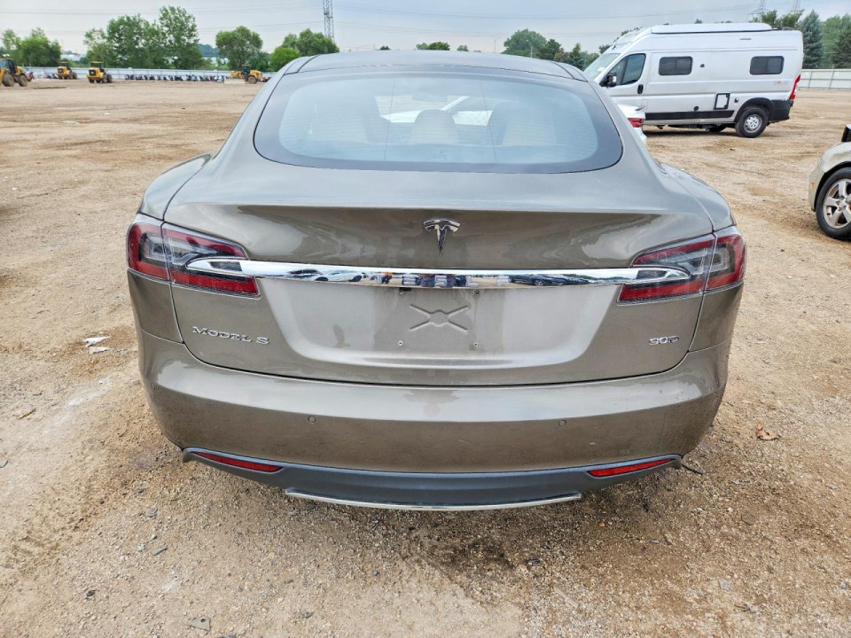 Tesla MODEL S 2015 — Copart