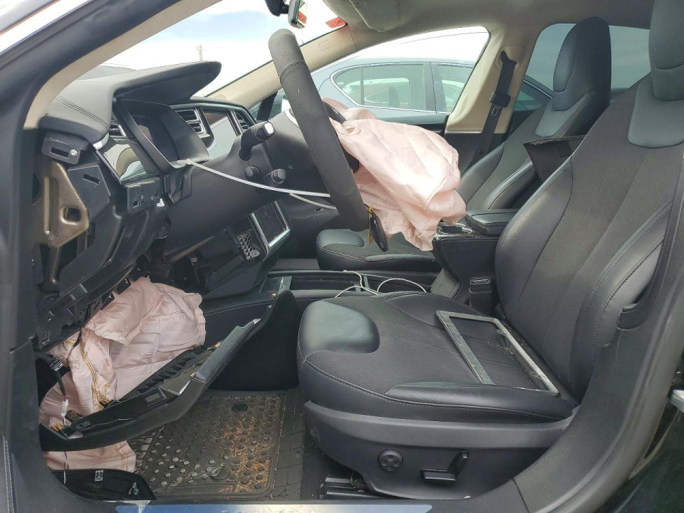 Tesla MODEL S 2016 — Copart