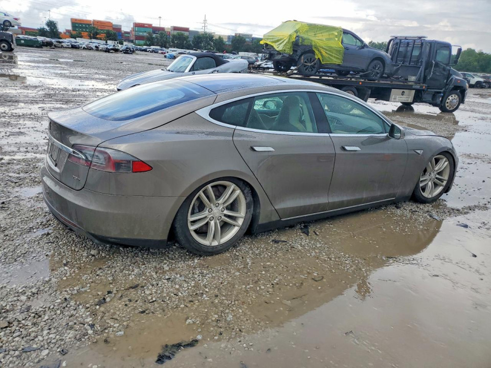 Tesla MODEL S 2015 — Copart