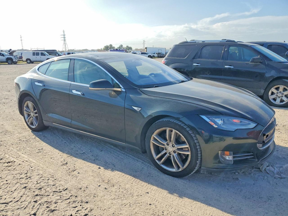 Tesla MODEL S 2013 — Copart